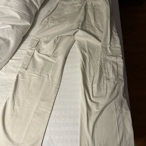 Abercrombie women’s cargo pants